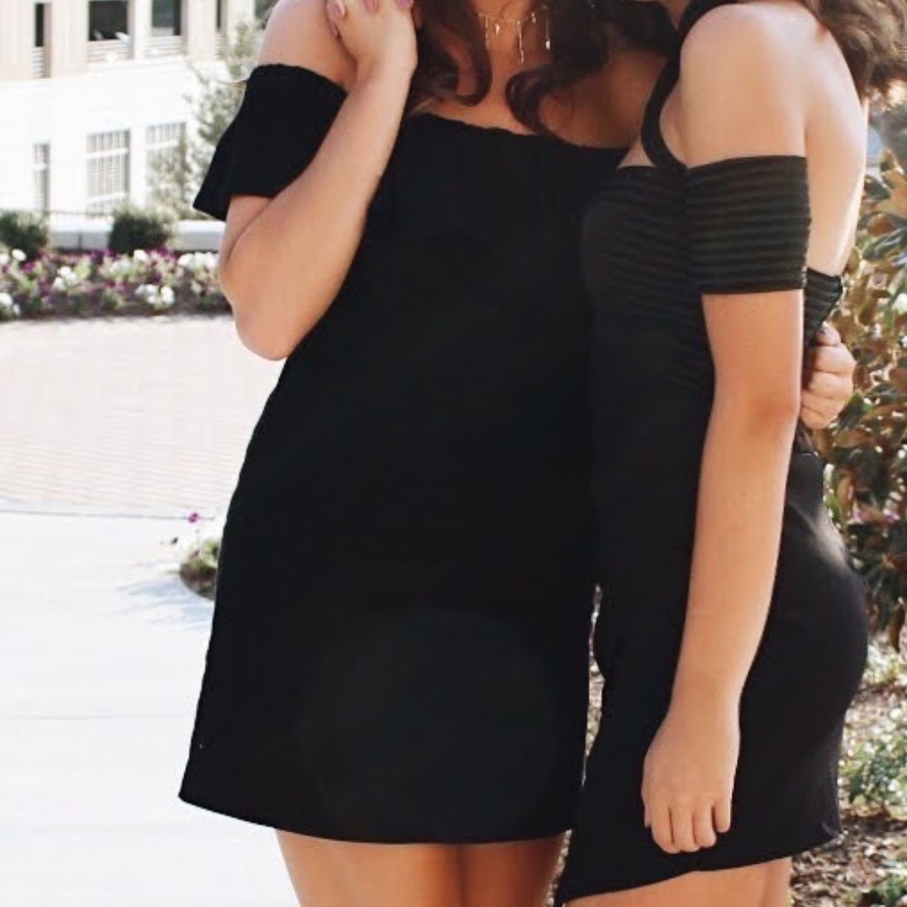 Black Off the Shoulder Mini Dress - Picture 5 of 6